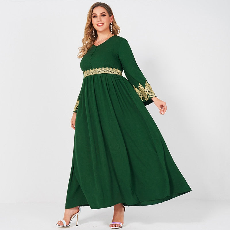 2021 nouveau été Maxi robe femme grande taille vert Vintage col en v dentelle couture longue Banquet élégant Flare 3/4 manches Robes de soirée