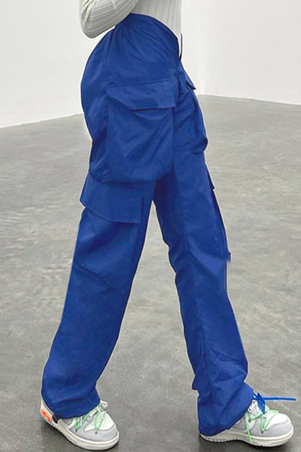 Pantalon cargo droit à taille haute avec poche à la mode de couleur unie